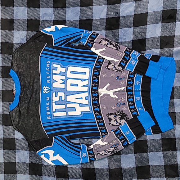 WWE. Roman Reigns. ITS MY YARD.  Holiday sweater. Men's size Large - Picture 10 of 13